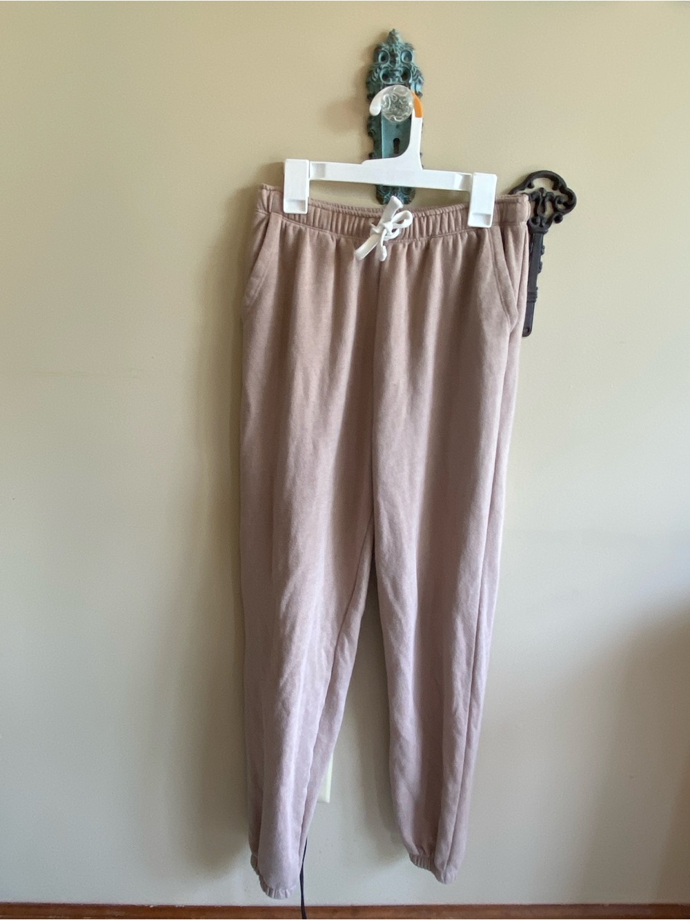 SO Women's Drawstring Joggers - Light Beige